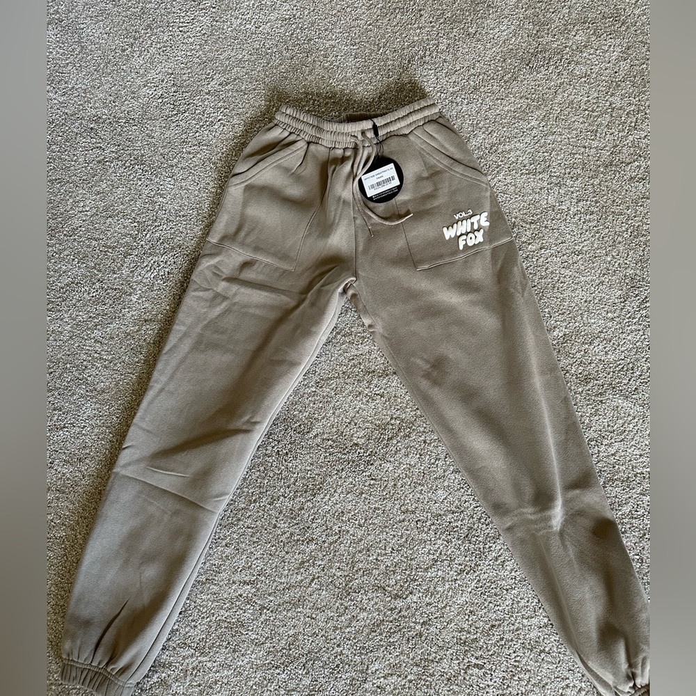Brand New with tag White Fox Fawn sweatpants